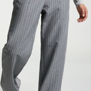 CALIA by Carrie Underwood Gray Pinstripe Wide-Leg Trousers